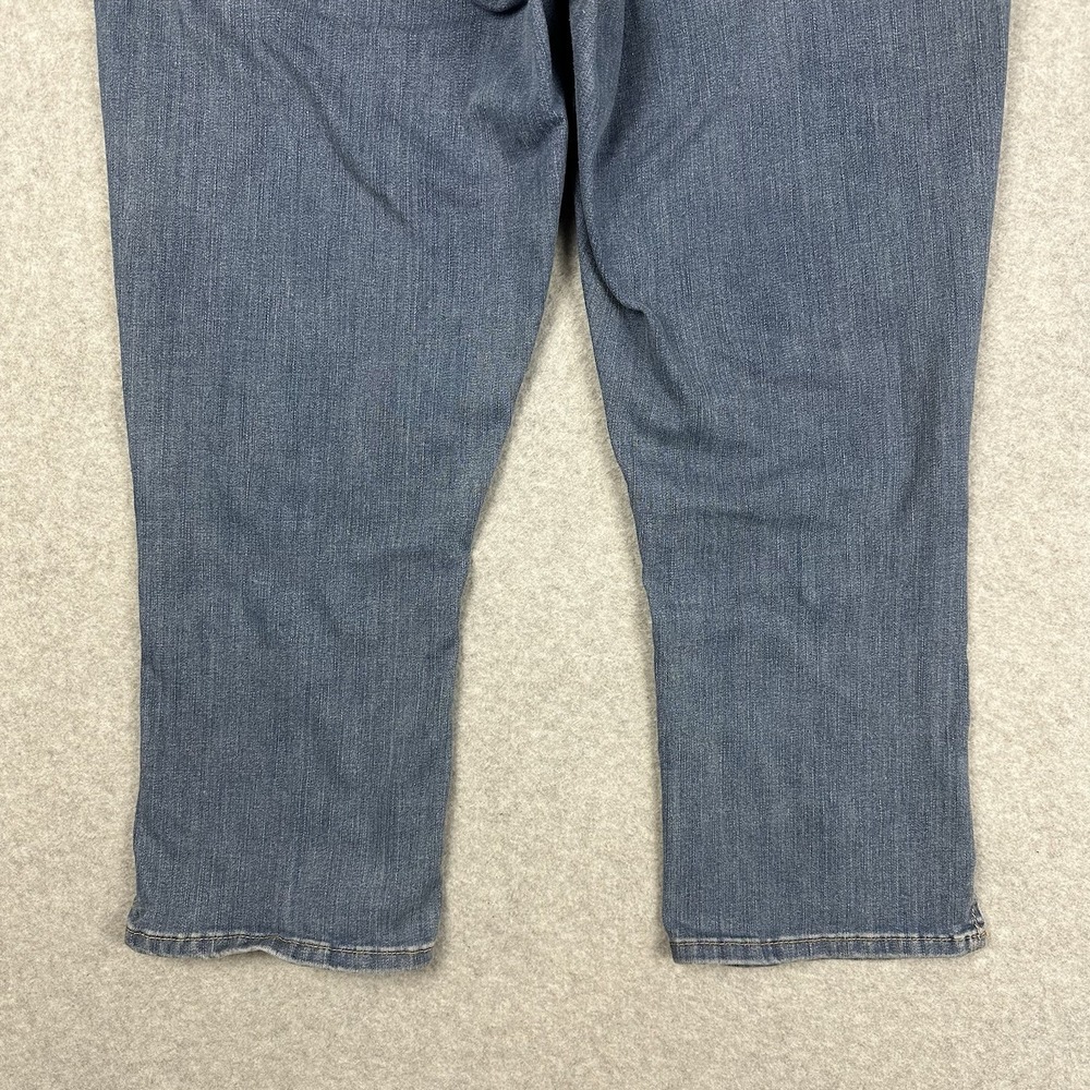 Levi Strauss Signature Gold Women's Totally Shaping Pull On Capri Size 14 - Picture 5 of 10